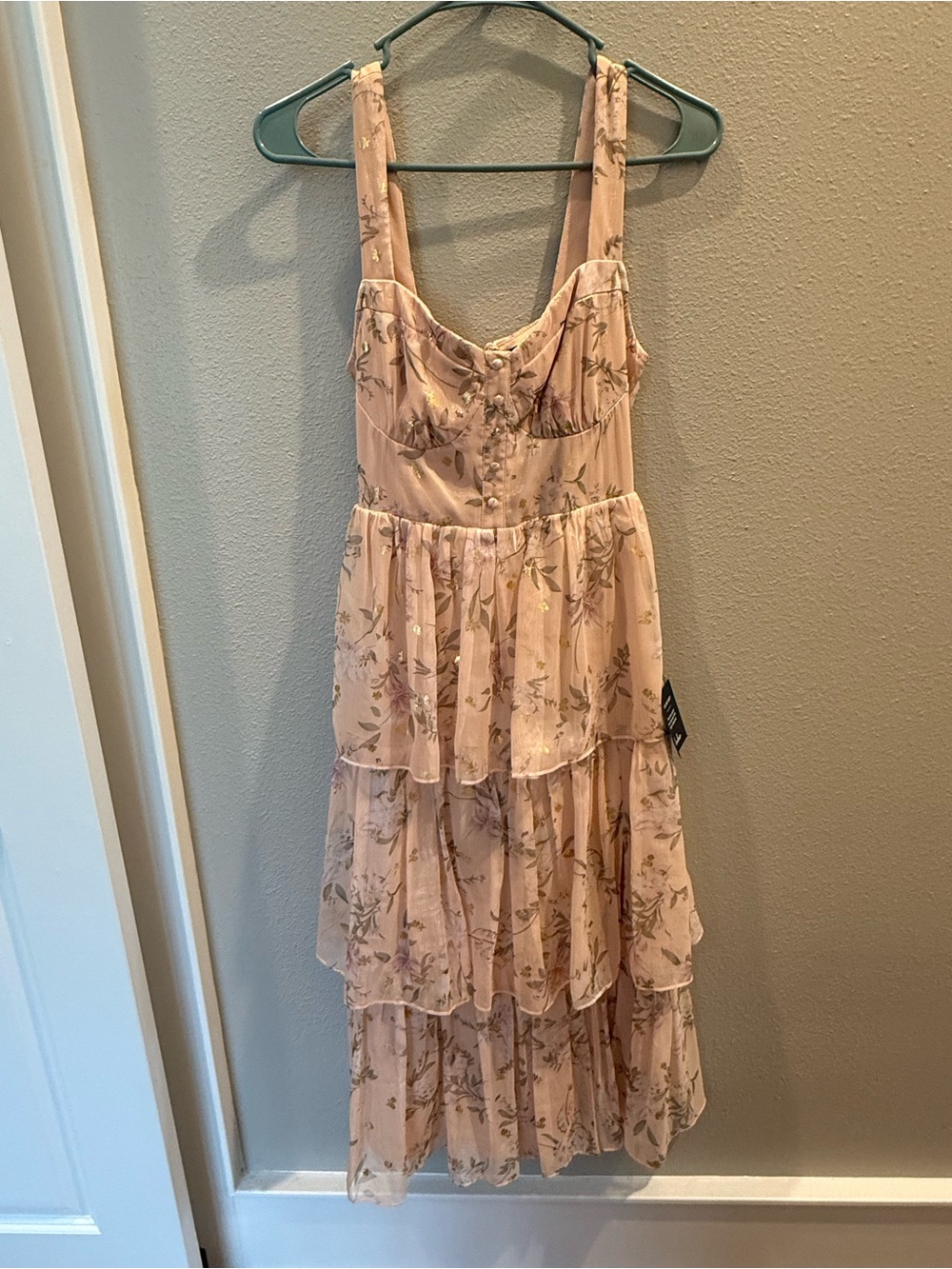 Lulu's Blush Floral Tiered Midi Dress